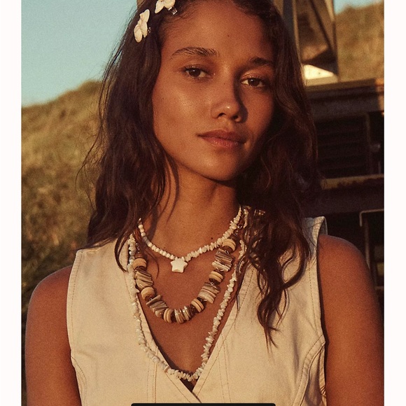 Like new, handcrafted Garnet boho necklace - Picture 9 of 10